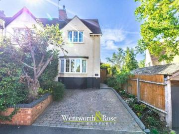 2 bed house for sale