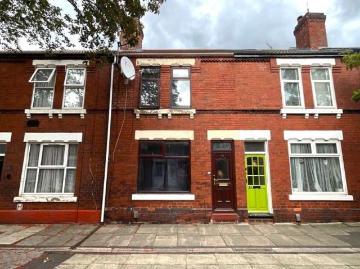2 bed house for sale