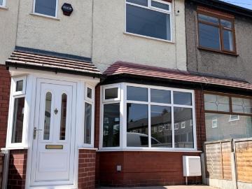 2 bed mid terraced house to rent in Brookside Avenue,...