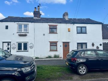 2 bed house for sale