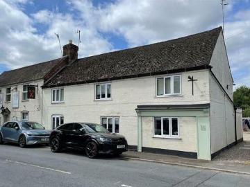 2 Bedroom Cottage For Sale In Ombersley, Worcestershire