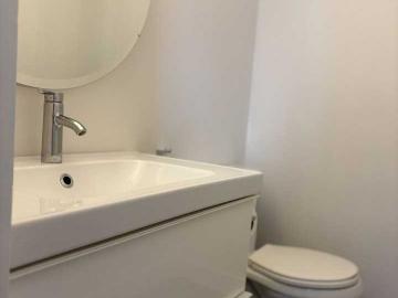 2 Bedroom Condo for Rent at 10140 Glenora Manor,...