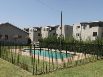 2 Bedroom Apartment / Flat to Rent in Chase Valley
