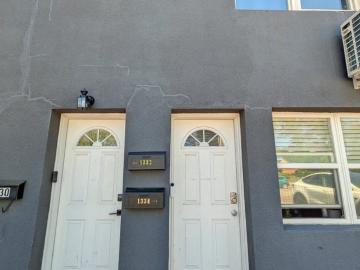 2 Bedroom Apartment for Rent at 1332 Lakeshore Rd W,...