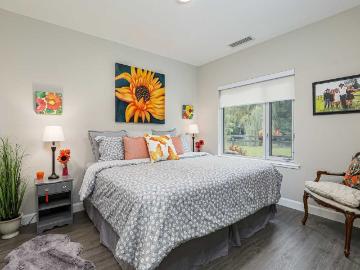 2 Bedroom Apartment for Rent at 417 Peel St,...