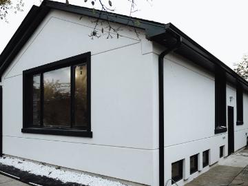 2 Bedroom Apartment for Rent at 6 Mooreshead Dr,...