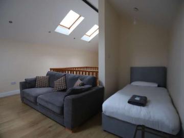 2 bedroom apartment for rent in Southside, Dublin