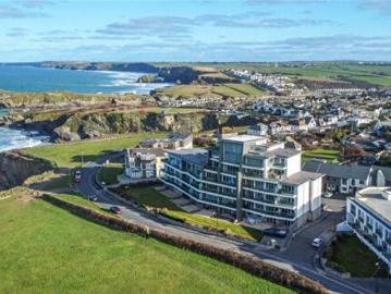 2 Bedroom Apartment For Sale In Newquay