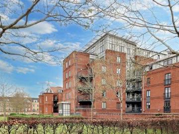 2 Bedroom Apartment For Sale In St. Stephens Road