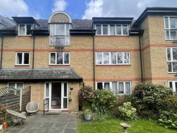 2 Bedroom Apartment For Sale In 420 London Road
