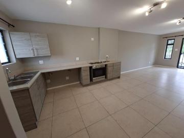 2 Bedroom Apartment in Nahoon Valley Park