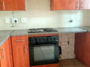 2 Bedroom Apartment in Comet