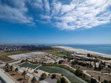 2 Bedroom Apartment in Humewood