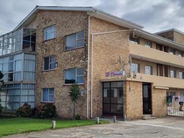 2 Bedroom Apartment in Port Elizabeth Central