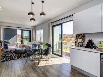 2 Bedroom Apartment in Steyn City
