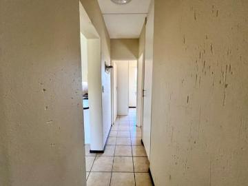 2 Bedroom Apartment in Strubens Valley