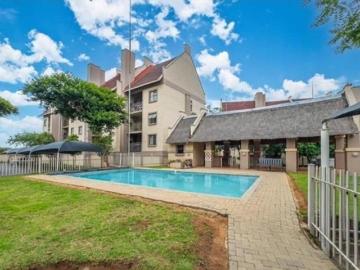 2 Bedroom Apartment in Sundowner