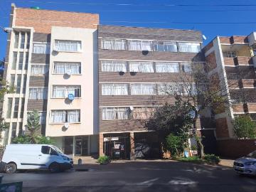 2 Bedroom Apartment in Yeoville