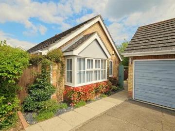 2 Bedroom Bungalow For Sale In Halstead, Essex