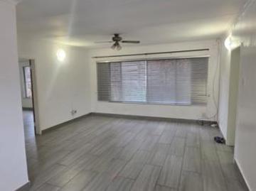 2 Bedroom Garden Cottage in Eastwood