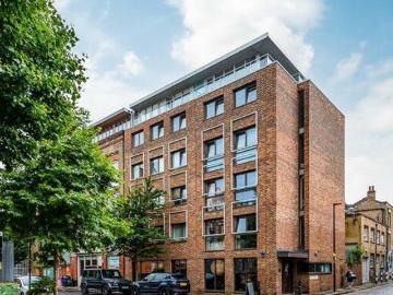 2 Bedroom Duplex For Rent In London