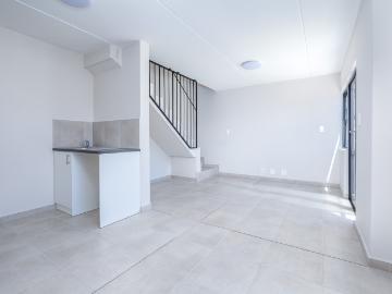 2 Bedroom Duplex in Sunset Glen