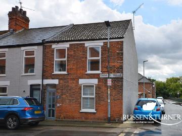 2 bedroom end of terrace house for sale