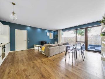 2 Bedroom Flat