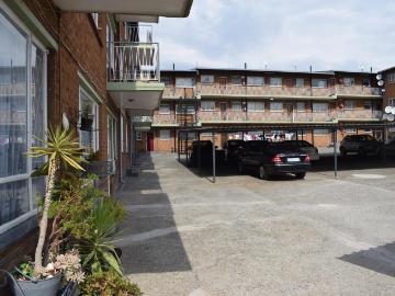 2 Bedroom Flat To Let in Tedstoneville
