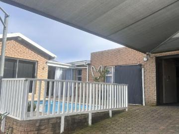 2 Bedroom flat to rent in Dana Bay, Mossel Bay