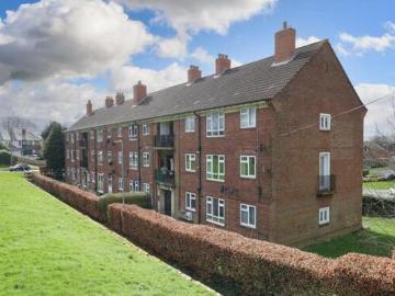 2 Bedroom Flat For Sale In Leeds, West Yorkshire