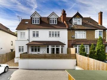 2 Bedroom Flat For Sale In Purley