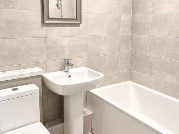 2 bedroom flat in Liverpool