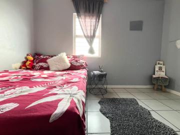 2 Bedroom House For Sale in Pelican Park