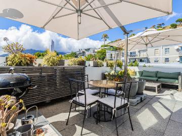 2 Bedroom House To Let in De Waterkant