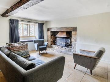 2 bedroom house to rent