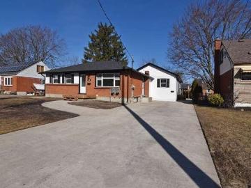 2 Bedroom Home for Rent at 134 Oakside St, London, ON...