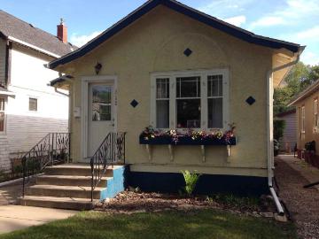 2 Bedroom Home for Rent at 311 32nd St W, Saskatoon, SK...
