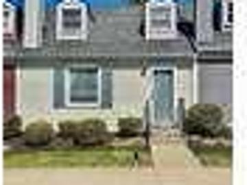 2 bedroom in Louisville KY 40223