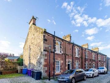 2 Bedroom Maisonette For Sale In Irvine, North Ayrshire