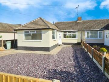 2 Bedroom Semi detached Bungalow For Sale In Mansfield...