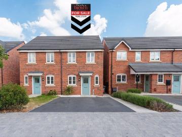 2 bedroom semi detached house for sale