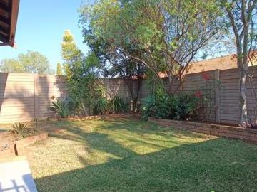2 Bedroom Townhouse in Garsfontein