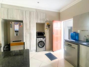 2 Bedroom Townhouse in Rynfield