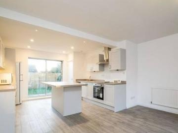 2 bedroom terraced bungalow for sale in Lees Way Girton...