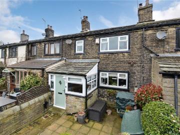 2 bedroom terraced house for sale