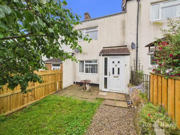 2 bedroom terraced house for sale