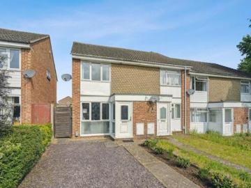 2 Bedroom Terraced House For Sale In Hitchin