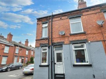 2 Bedroom Terraced House For Sale In Leeds
