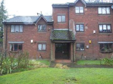 2 Bedrooms Flat for sale in Crescent Avenue, Prestwich M25